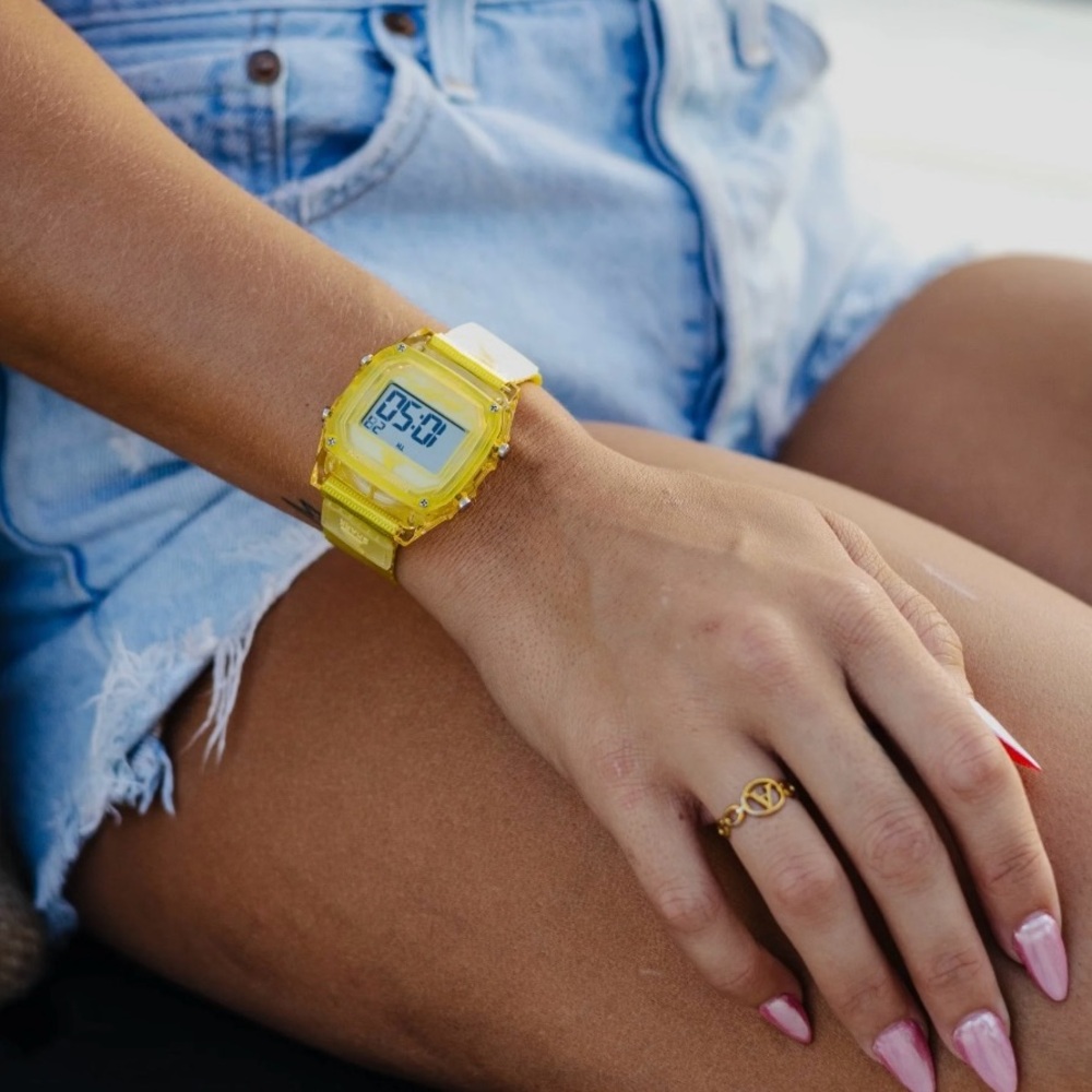 Classic Clip Lemon Watch